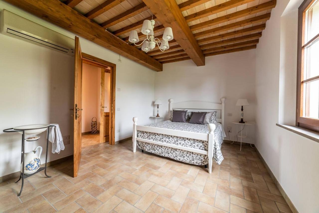 Il Mandorlo Nella Campagna Di Certaldo Apartment Aia Murata Exterior photo
